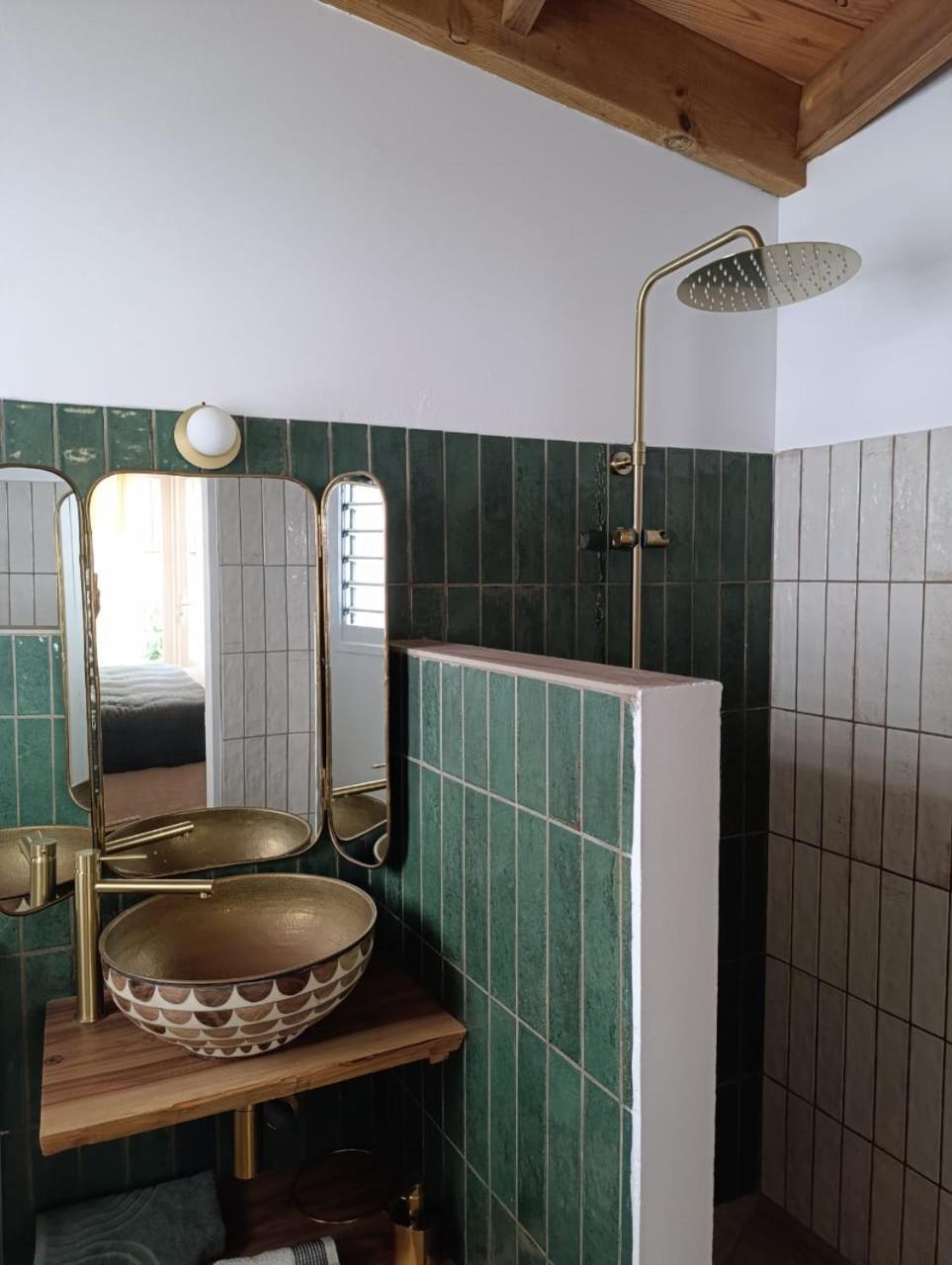 La Kaz Banian Otel Saint Pierre Dış mekan fotoğraf