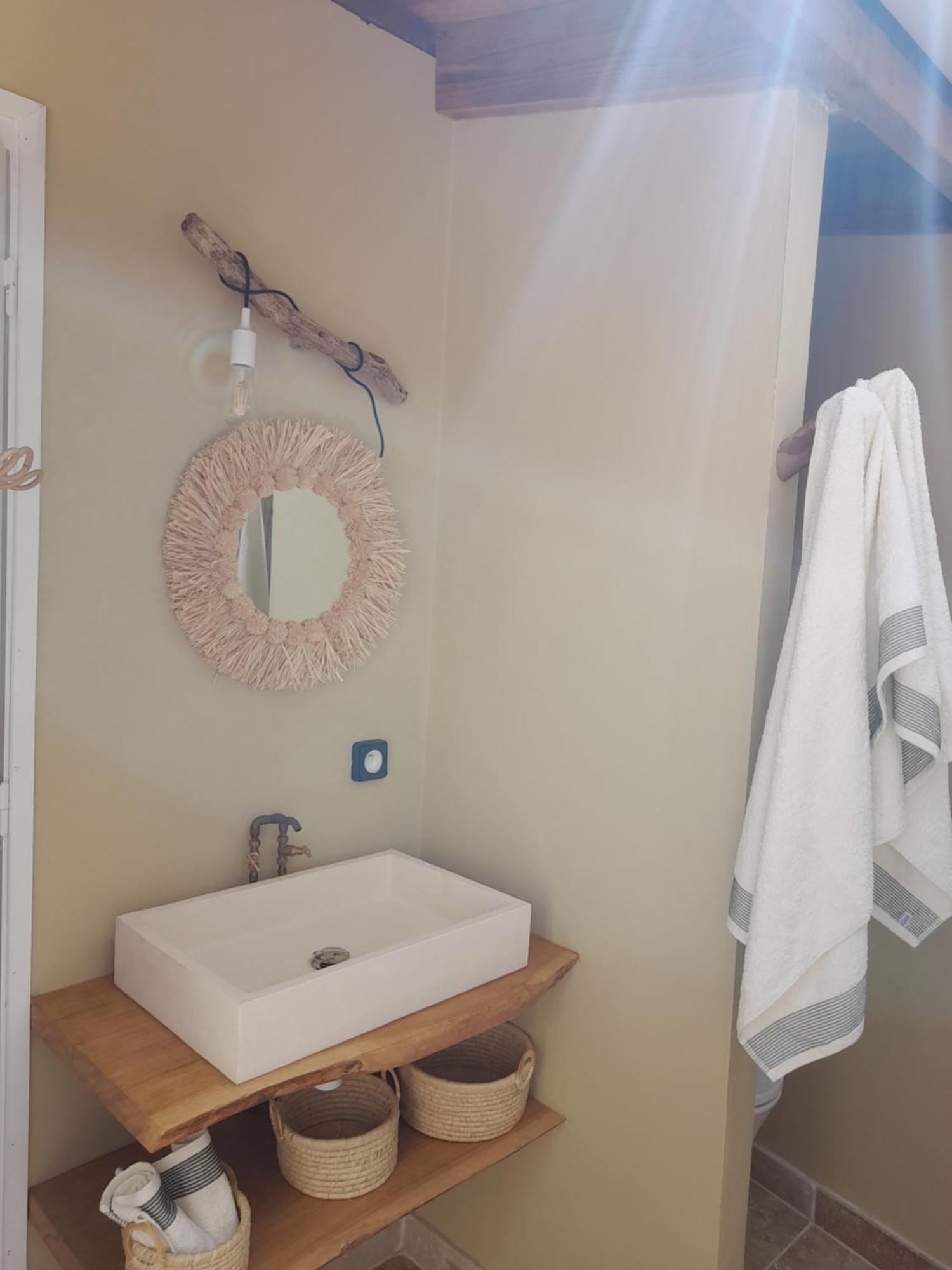 La Kaz Banian Otel Saint Pierre Dış mekan fotoğraf